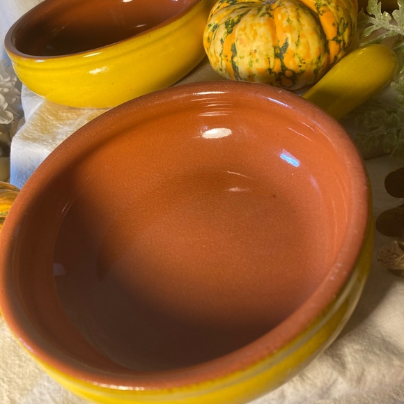Albisola 14 & 22 Italy Beautiful Yellow terracotta Cookware - Picture 9 of 16